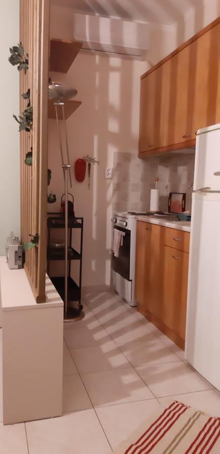 Όμορφο Studio Στην Πόλη Πάτρα Luaran gambar